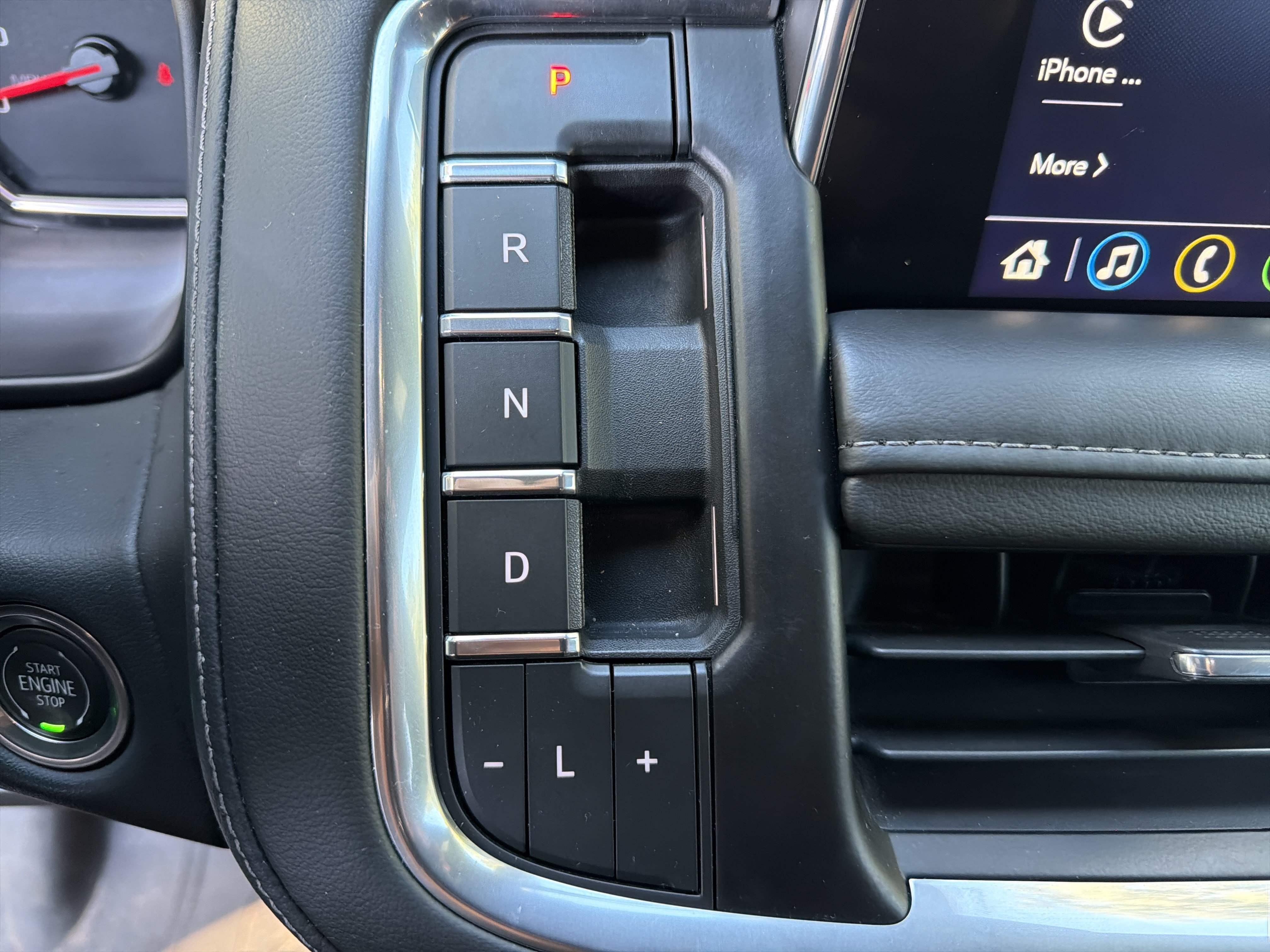 Used 2021 Chevrolet Tahoe Z71 AWD/4WD image 30