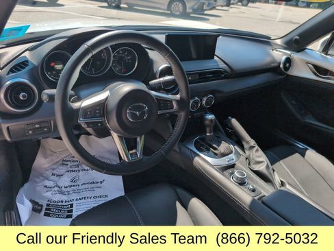 Used 2024 MAZDA MX-5 Miata Grand Touring RWD image 13