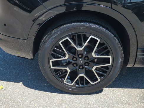 Used 2023 Chevrolet Blazer RS w/ Driver Confidence II Package FWD image 32