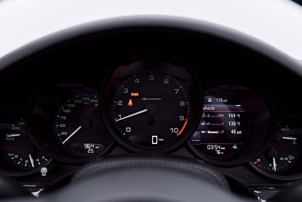 Used 2019 Porsche 911 Speedster w/ Chrono Package RWD image 61
