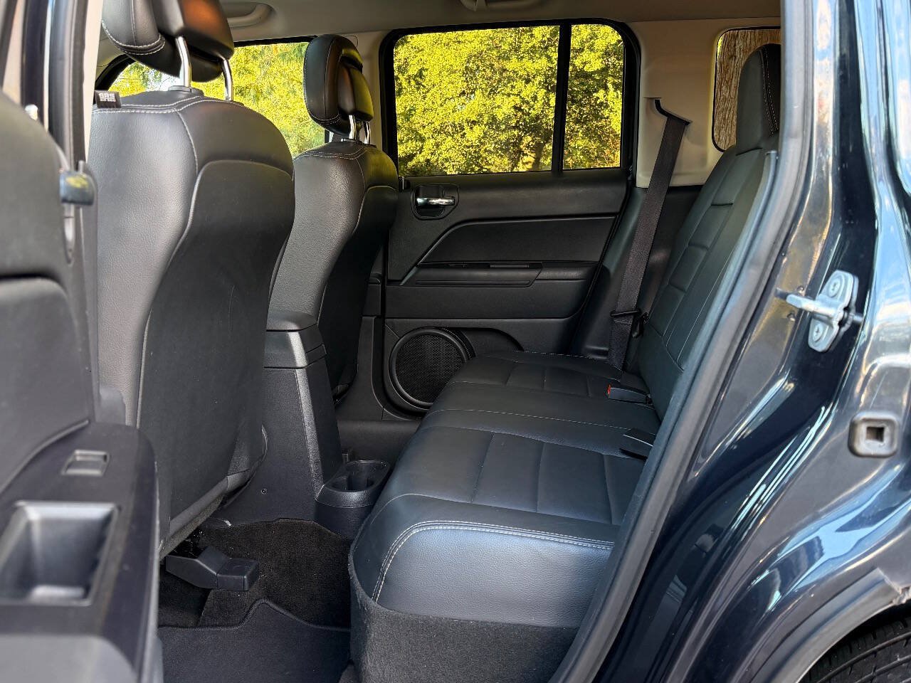 Used 2015 Jeep Patriot High Altitude AWD/4WD image 15