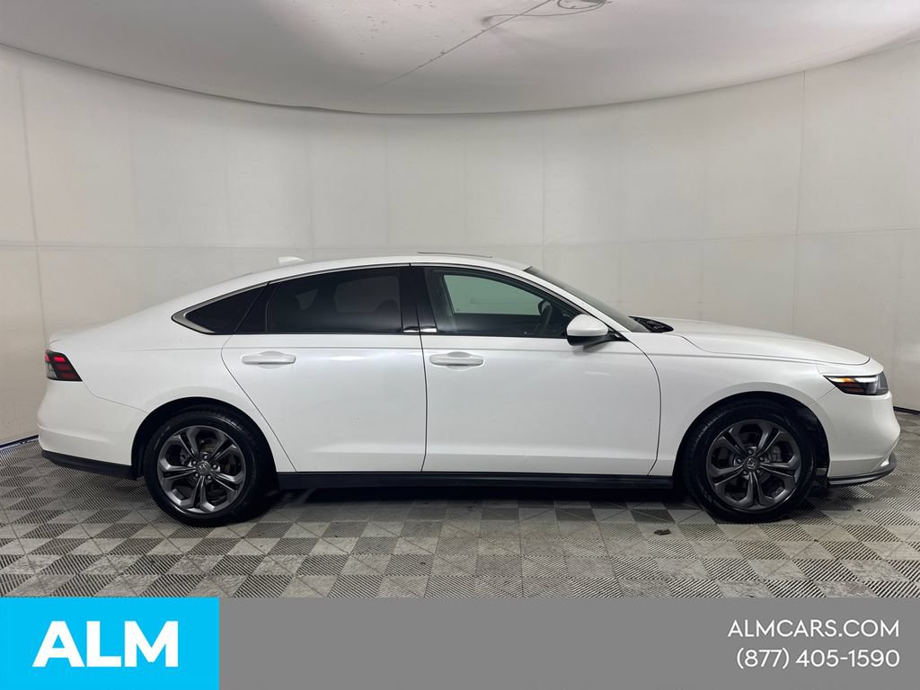 Used 2023 Honda Accord EX image 5