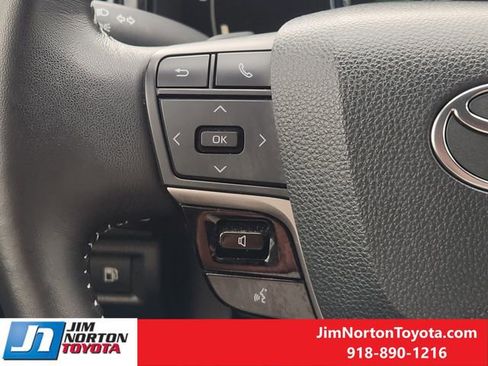 Used 2025 Toyota Camry SE w/ Multimedia Upgrade Package FWD image 28