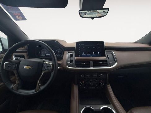 Used 2024 Chevrolet Tahoe High Country RWD image 15