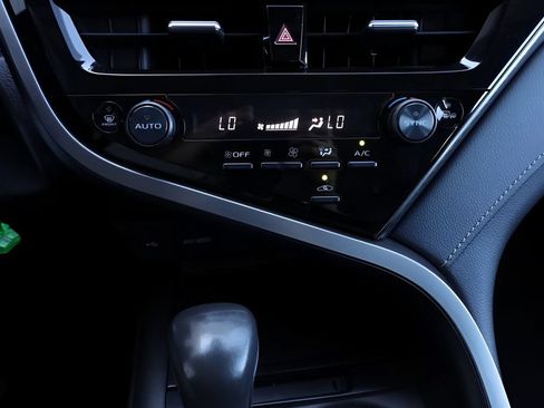 Certified 2024 Toyota Camry SE FWD image 36