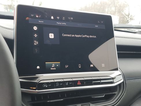 New 2026 Jeep Compass Latitude image 16