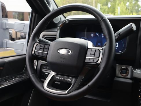 Used 2024 Ford F450 Platinum w/ FX4 Off-Road Package AWD/4WD image 18
