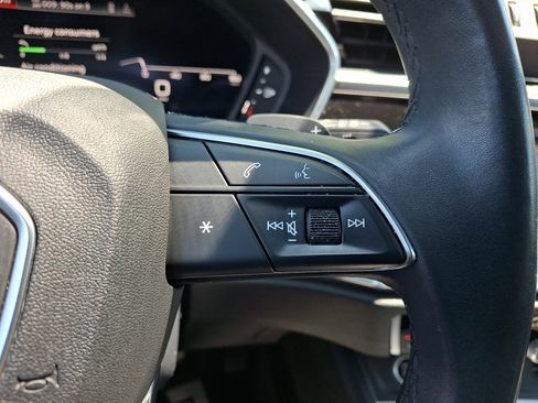 Used 2021 Audi Q3 2.0T Premium Plus w/ Premium Plus Package AWD/4WD image 23