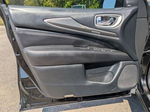 Used 2020 INFINITI QX60 Luxe w/ Essential Package image 15