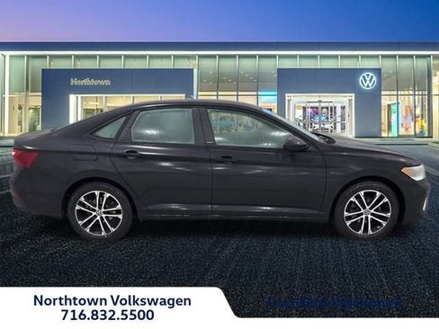Certified 2023 Volkswagen Jetta Sport image 2
