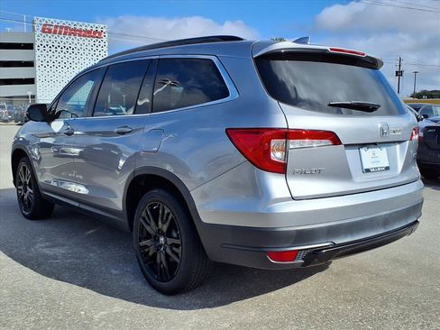 Certified 2022 Honda Pilot Special Edition image 3