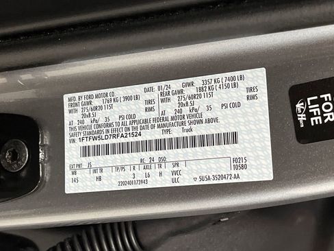 Used 2024 Ford F150 Lariat image 45