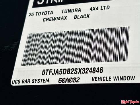 Certified 2025 Toyota Tundra Limited AWD/4WD image 32