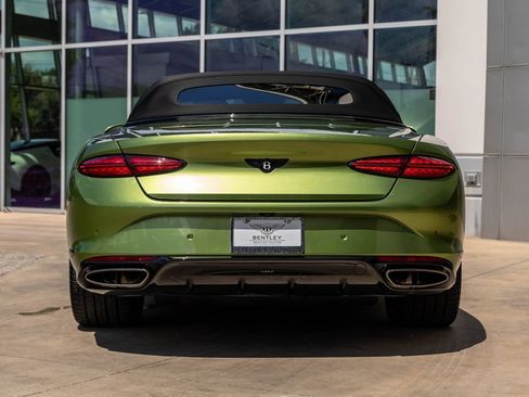 Certified 2025 Bentley Continental GTC AWD/4WD image 15