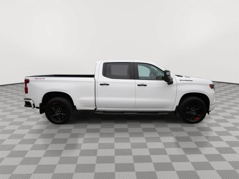 Used 2024 Chevrolet Silverado 1500 RST AWD/4WD image 4