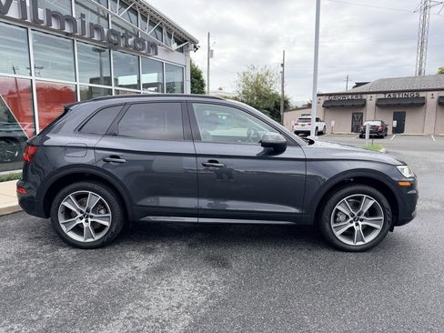 Used 2020 Audi Q5 2.0T Premium Plus w/ Premium Plus Package image 7