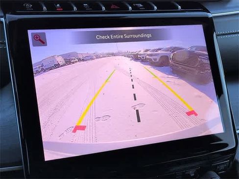 New 2025 Jeep Grand Cherokee Limited image 32