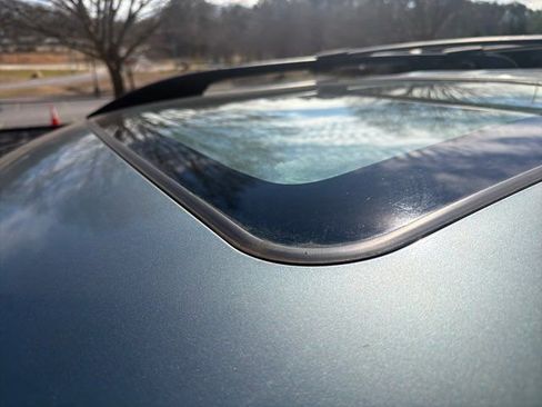 Used 2010 Subaru Forester 2.5X Premium image 24