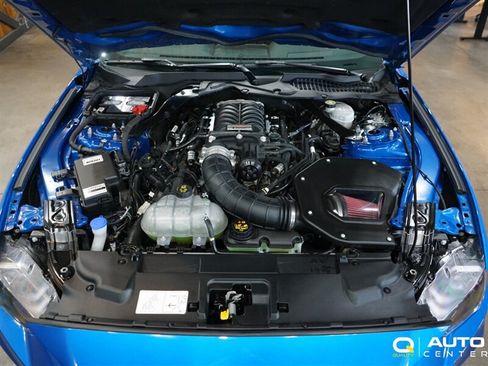 Used 2021 Ford Mustang GT w/ GT Performance Package RWD image 10