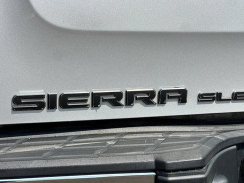 Used 2010 GMC Sierra 1500 SLE AWD/4WD image 24