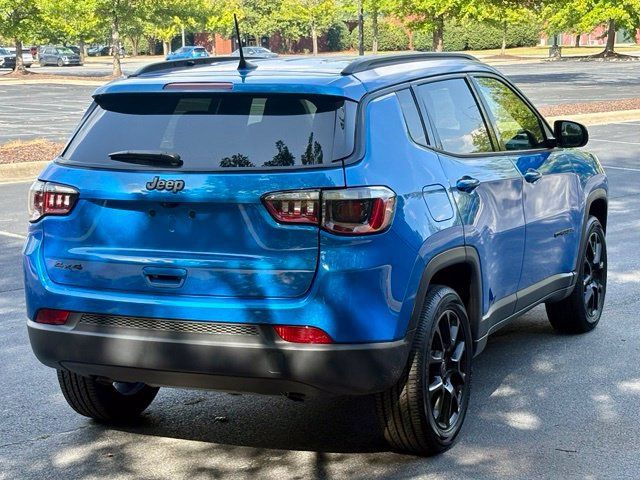 Used 2026 Jeep Compass Latitude AWD/4WD image 7
