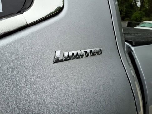 Used 2024 Toyota Tundra Limited image 9