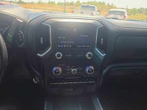 Used 2022 GMC Sierra 2500 AT4 w/ AT4 Premium Plus Package AWD/4WD image 20