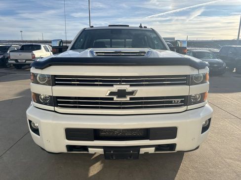 Used 2019 Chevrolet Silverado 3500 LTZ w/ Duramax Plus Package image 2