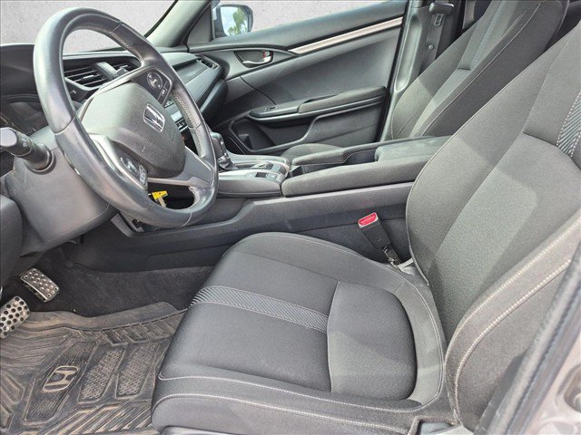 Used 2018 Honda Civic Sport image 11
