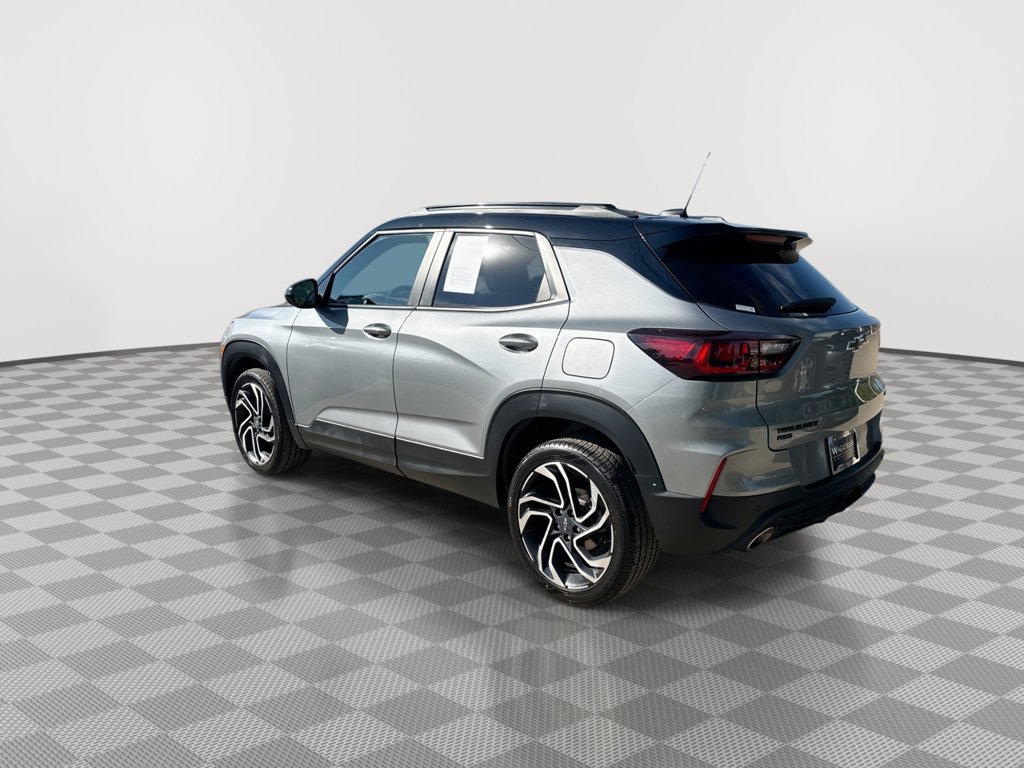 Used 2024 Chevrolet TrailBlazer RS w/ Driver Confidence Package AWD/4WD image 8