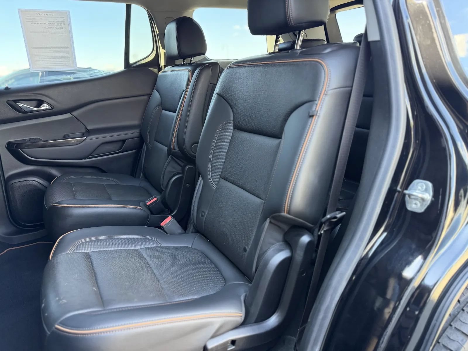 Used 2022 GMC Acadia AT4 w/ Technology Package AWD/4WD image 16