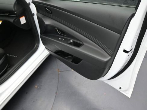 New 2026 Hyundai Elantra Sport image 38