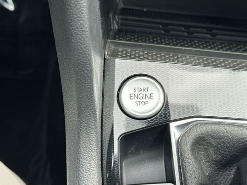 New 2026 Volkswagen Taos SE AWD/4WD image 21