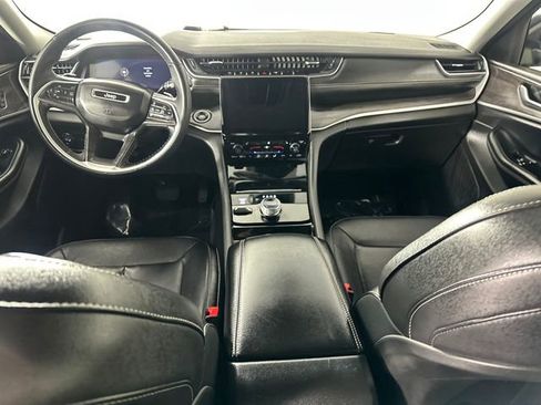 Certified 2023 Jeep Grand Cherokee Limited image 19