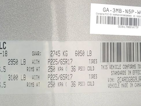 Used 2018 Dodge Grand Caravan SE w/ UConnect Hands-Free Group image 31