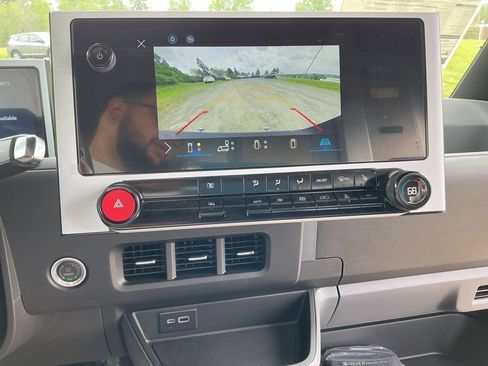 New 2025 Chevrolet Brightdrop 600 AWD/4WD image 13