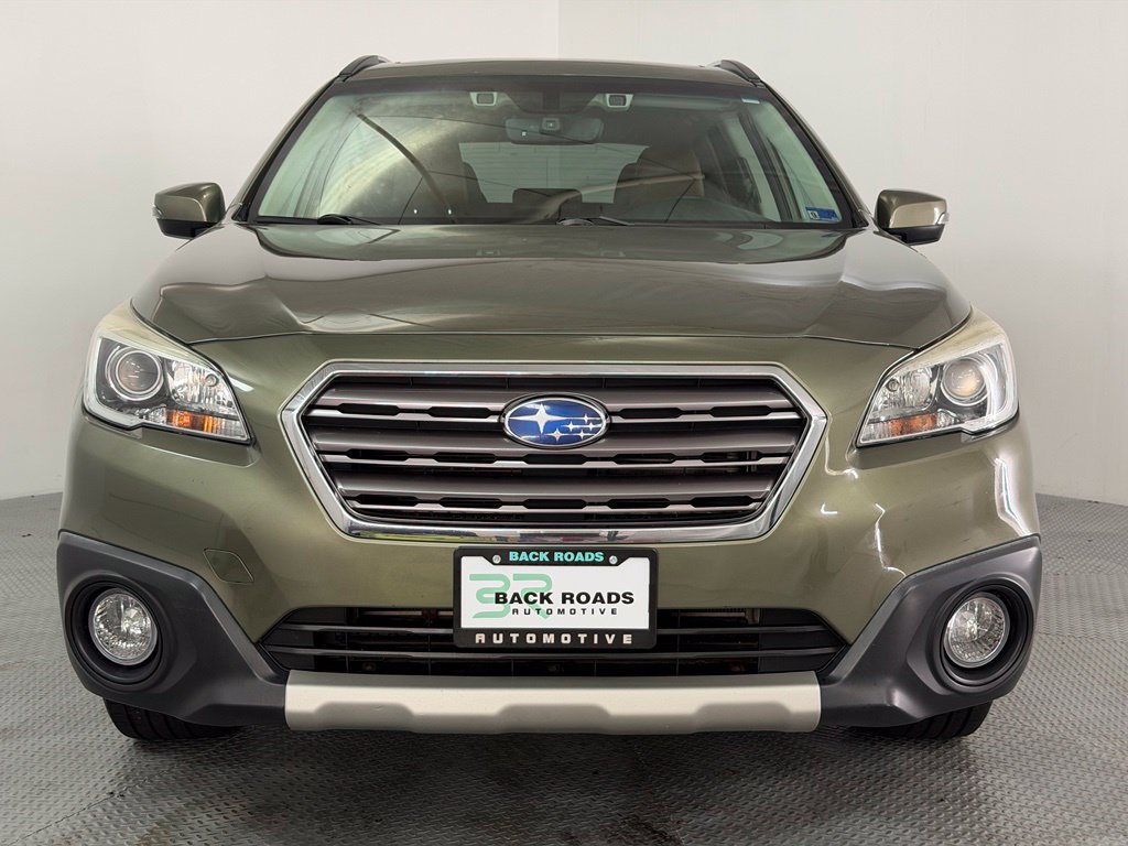 Used 2017 Subaru Outback 2.5i Touring w/ Popular Package #5A AWD/4WD image 2