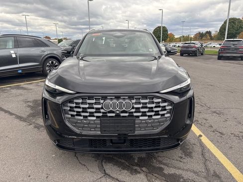 New 2025 Audi Q5 Premium Plus image 2