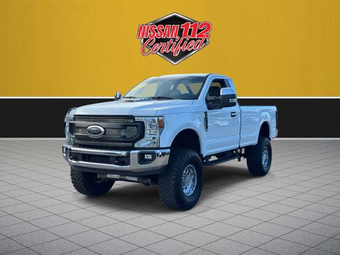 Used 2022 Ford F250 XL w/ Power Equipment Group AWD/4WD image 2