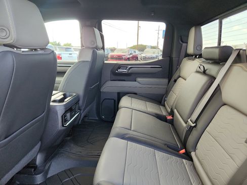 New 2026 Chevrolet Silverado 1500 ZR2 image 9