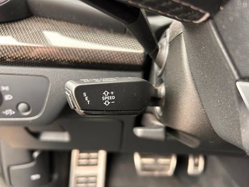 Used 2019 Audi SQ5 Premium Plus w/ Premium Plus Package AWD/4WD image 24