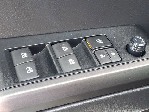 Certified 2022 Toyota Tacoma TRD Sport w/ Technology Package image 14