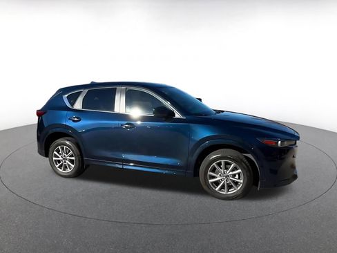 Used 2025 MAZDA CX-5 AWD 2.5 S w/ Select Package image 2
