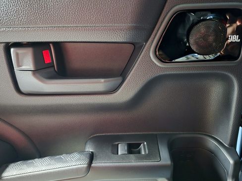 New 2026 Toyota 4Runner Limited AWD/4WD image 32