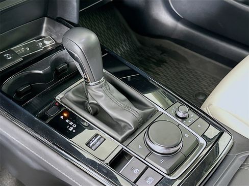 Certified 2025 MAZDA CX-30 AWD 2.5 S w/ Preferred Package image 17