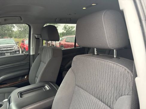 Used 2018 Chevrolet Tahoe LS w/ Enhanced Driver Alert Package AWD/4WD image 9