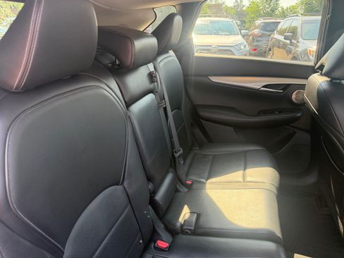 Used 2019 INFINITI QX50 Essential w/ Proactive Package AWD/4WD image 18
