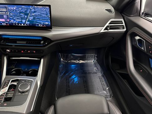 Used 2025 BMW 230i 230i w/ M Sport Package image 28