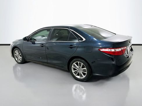 Used 2017 Toyota Camry XLE image 5