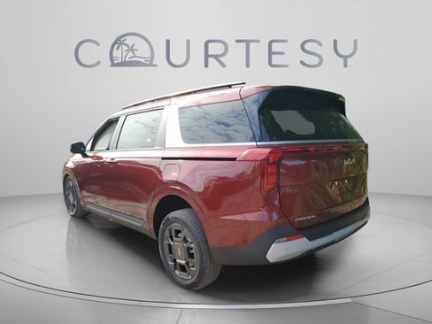 New 2026 Kia Carnival EX FWD image 2